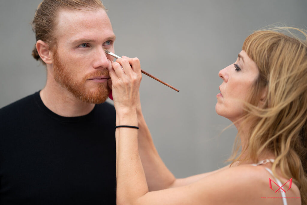 Mi trabajo como maquillado es trasmitir confianza en cualquier ambiente que se preste