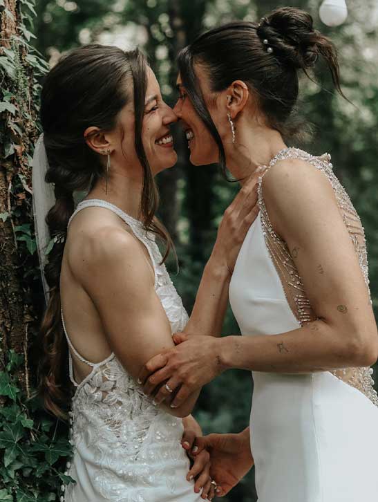 maquilladora-profesional-para-novias-en-barcelona Novias maquilladas por Nuria felices el día de su boda